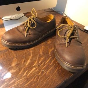 Dr. Martens Oxford shoes